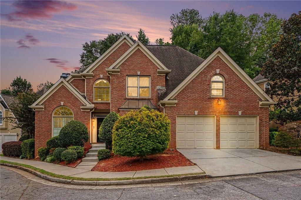 Image 1 of property listing at 1591 Oak Park Cove, Decatur, GA 30033