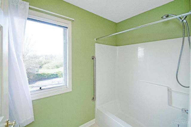 5261 N Bend, Green Twp, OH 45247