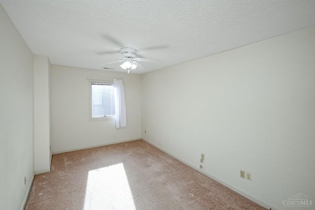 5261 N Bend, Green Twp, OH 45247