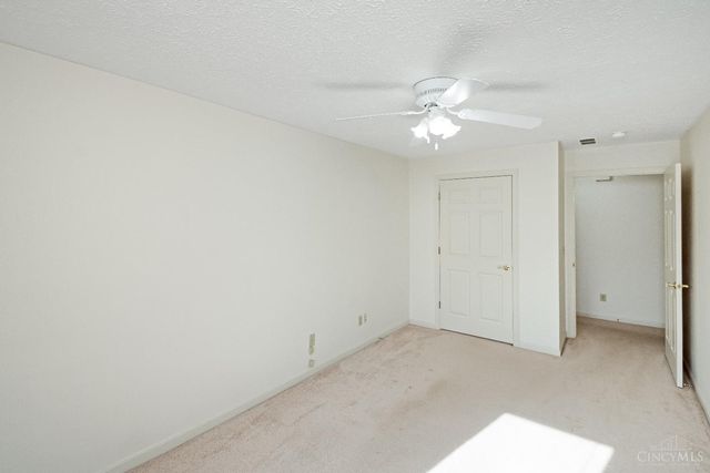 5261 N Bend, Green Twp, OH 45247