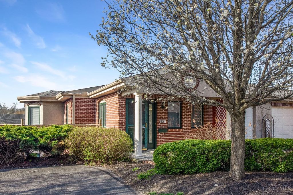 5261 N Bend, Green Twp, OH 45247