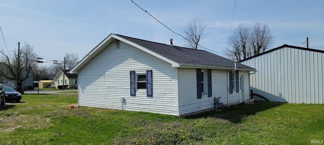 106 SW 2Nd Street, Loogootee, IN 47553