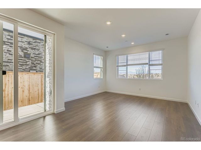 3885 W 82rd Ln, Westminster, CO 80031