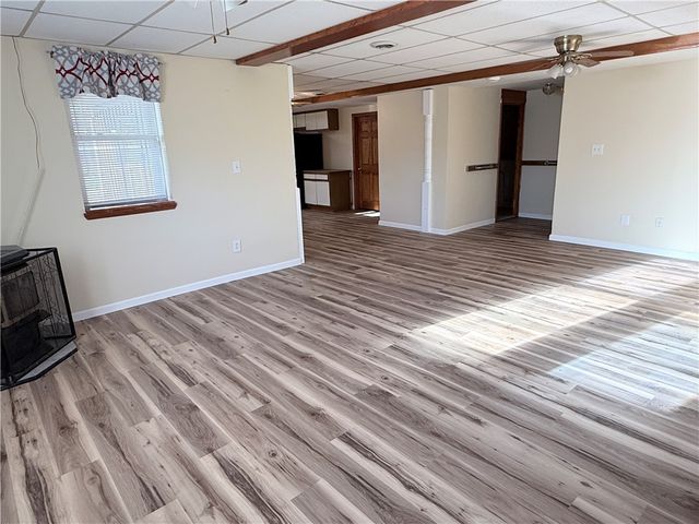 208 Mccleary Rd, Raccoon Twp, PA 15050