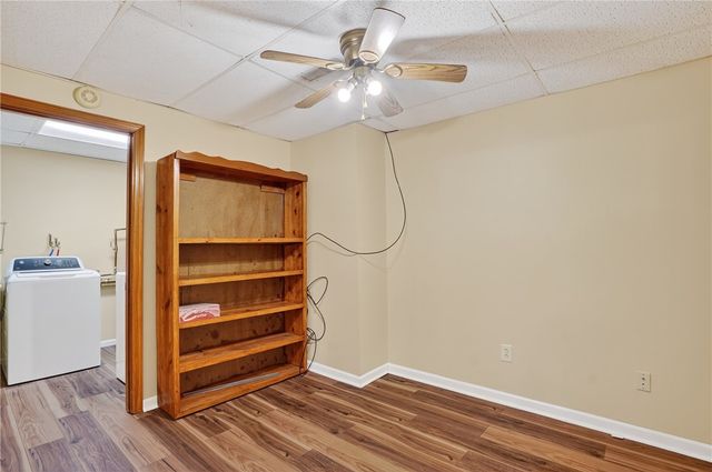 208 Mccleary Rd, Raccoon Twp, PA 15050