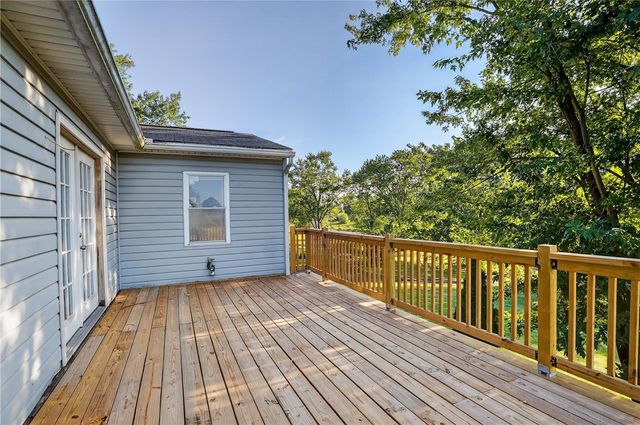 208 Mccleary Rd, Raccoon Twp, PA 15050