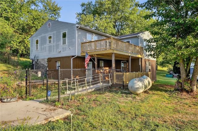 208 Mccleary Rd, Raccoon Twp, PA 15050