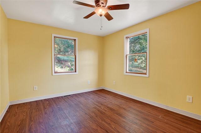 208 Mccleary Rd, Raccoon Twp, PA 15050