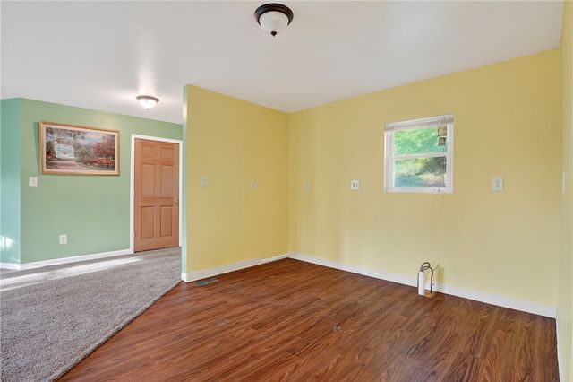 208 Mccleary Rd, Raccoon Twp, PA 15050