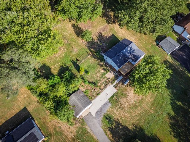 208 Mccleary Rd, Raccoon Twp, PA 15050