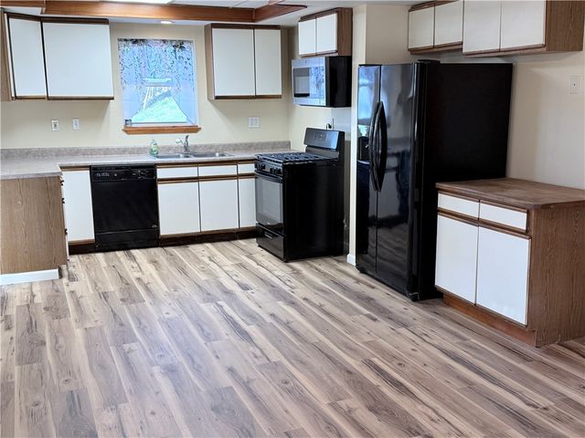 208 Mccleary Rd, Raccoon Twp, PA 15050