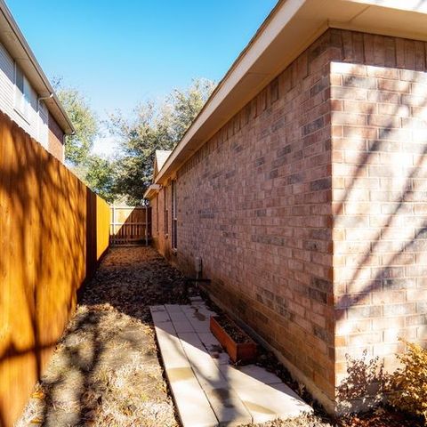 11449 Pagewynne Drive, Frisco, TX 75035