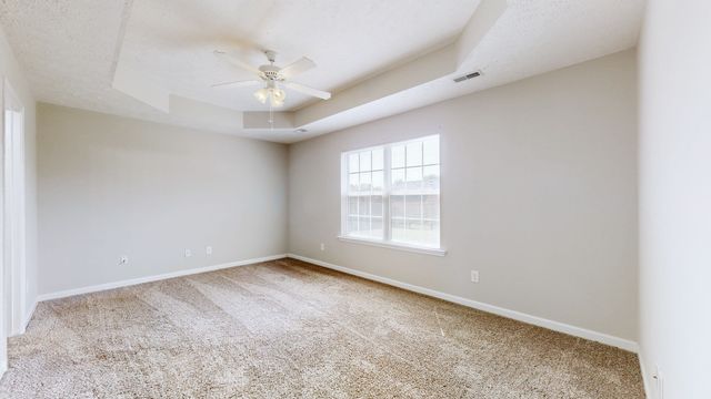 2716 Ridgewood Dr, Christiana, TN 37037