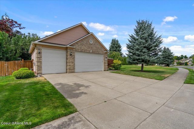 5887 N HARCOURT DR, Coeur D'alene, ID 83815
