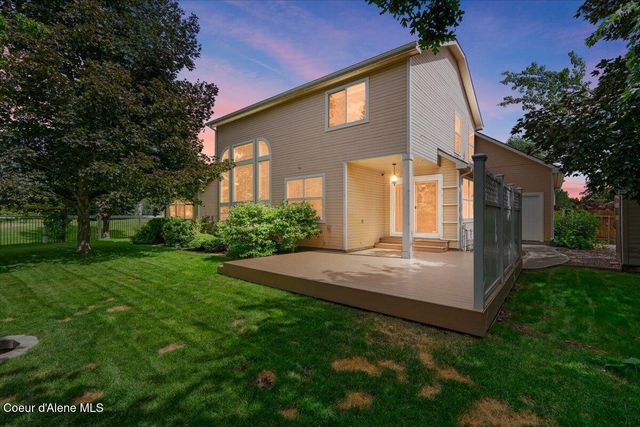 5887 N HARCOURT DR, Coeur D'alene, ID 83815