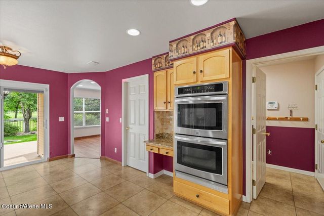 5887 N HARCOURT DR, Coeur D'alene, ID 83815