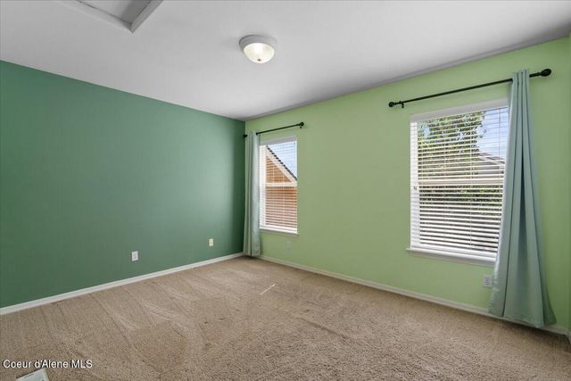 5887 N HARCOURT DR, Coeur D'alene, ID 83815