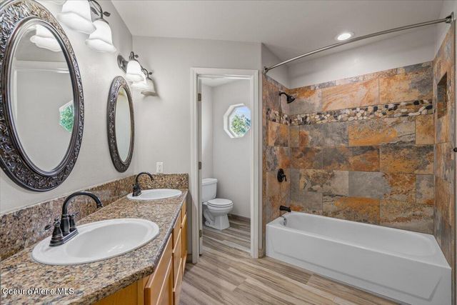 5887 N HARCOURT DR, Coeur D'alene, ID 83815