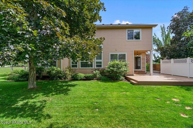 5887 N HARCOURT DR, Coeur D'alene, ID 83815
