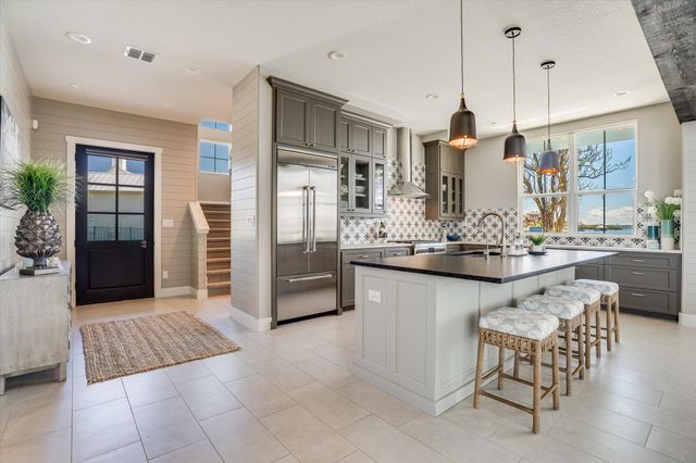 701 Woodland HIlls, Granite Shoals, TX 78654