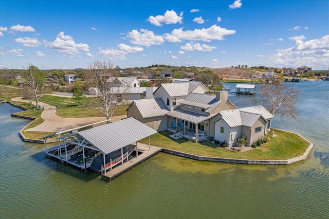 701 Woodland HIlls, Granite Shoals, TX 78654