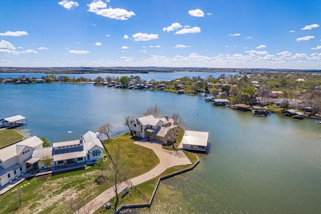 701 Woodland HIlls, Granite Shoals, TX 78654