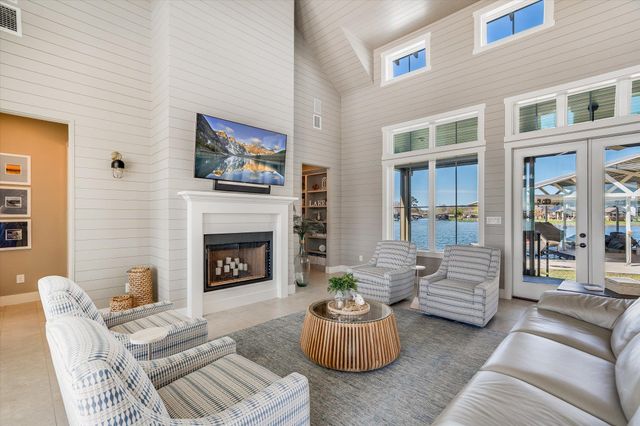 701 Woodland HIlls, Granite Shoals, TX 78654