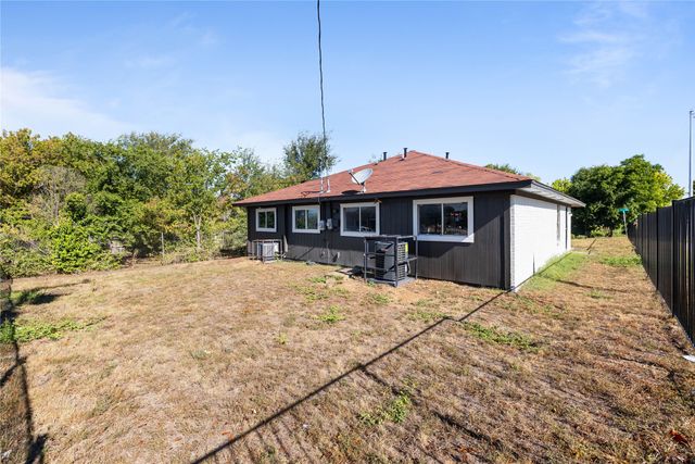 2540 Avenue H, Fort Worth, TX 76105