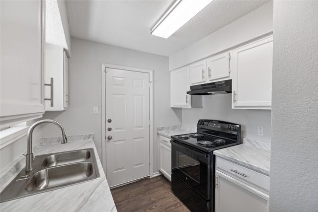 2540 Avenue H, Fort Worth, TX 76105