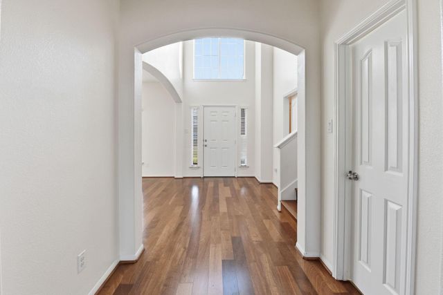 8702 Challis Park Court, Houston, TX 77040