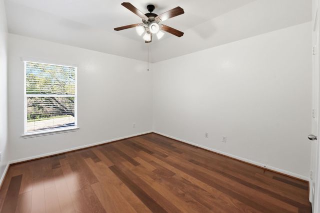 8702 Challis Park Court, Houston, TX 77040