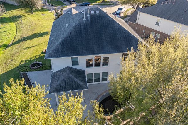 8702 Challis Park Court, Houston, TX 77040