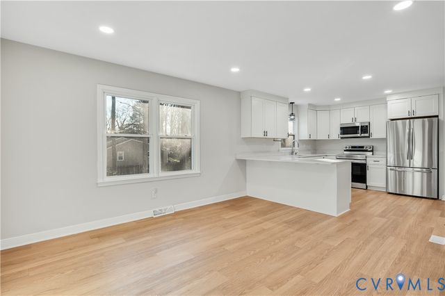 2721 Penrose Dr, Chesterfield, VA 23235