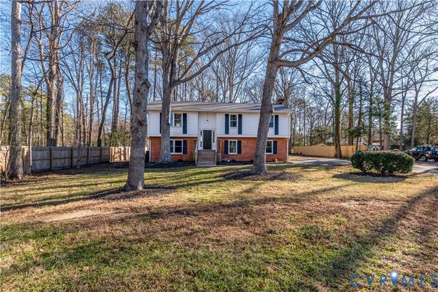 2721 Penrose Dr, Chesterfield, VA 23235