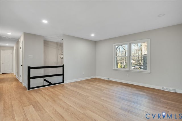 2721 Penrose Dr, Chesterfield, VA 23235