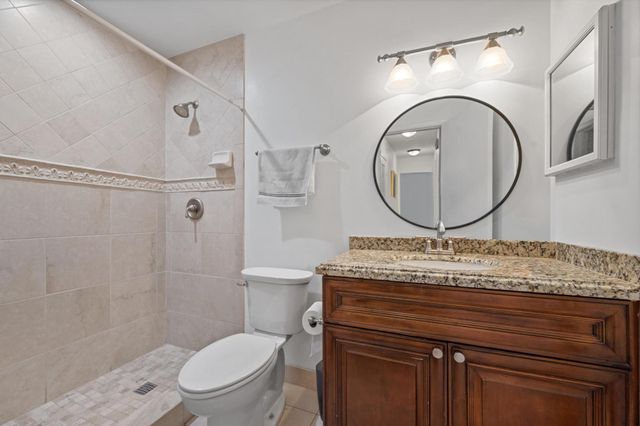 404 Pine Tree Court 6, Atlantis, FL 33462