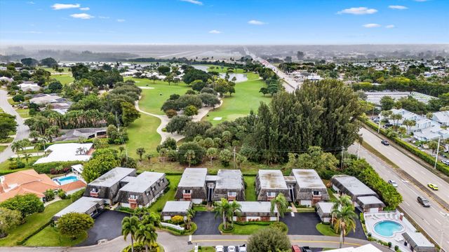 404 Pine Tree Court 6, Atlantis, FL 33462