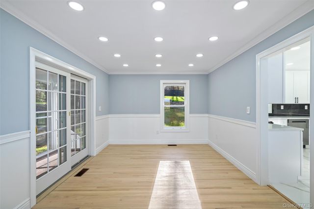 95 Wellington Court, Yorktown Heights, NY 10598