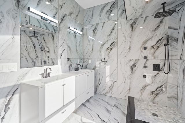 95 Wellington Court, Yorktown Heights, NY 10598