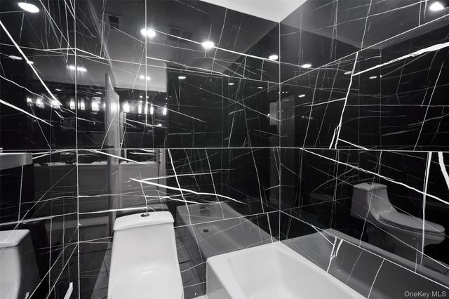 95 Wellington Court, Yorktown Heights, NY 10598