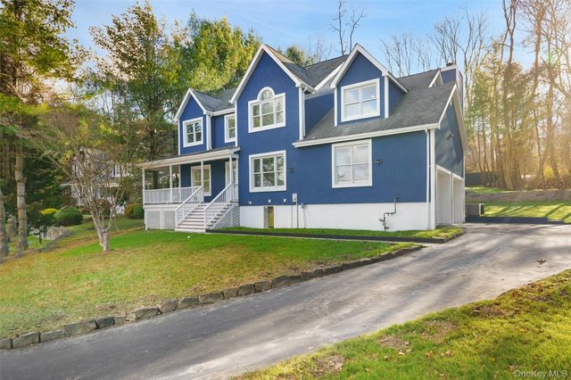 95 Wellington Court, Yorktown Heights, NY 10598