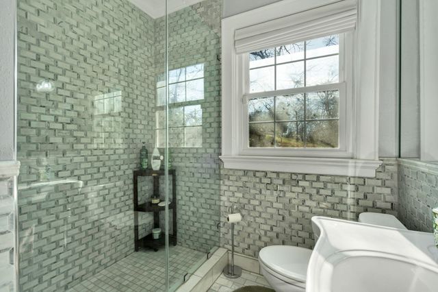 1200 S Crest Road, Rossville, GA 30741