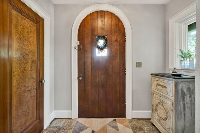 1200 S Crest Road, Rossville, GA 30741