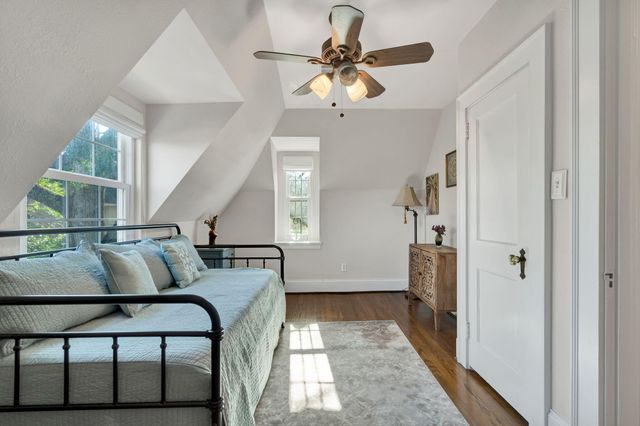 1200 S Crest Road, Rossville, GA 30741