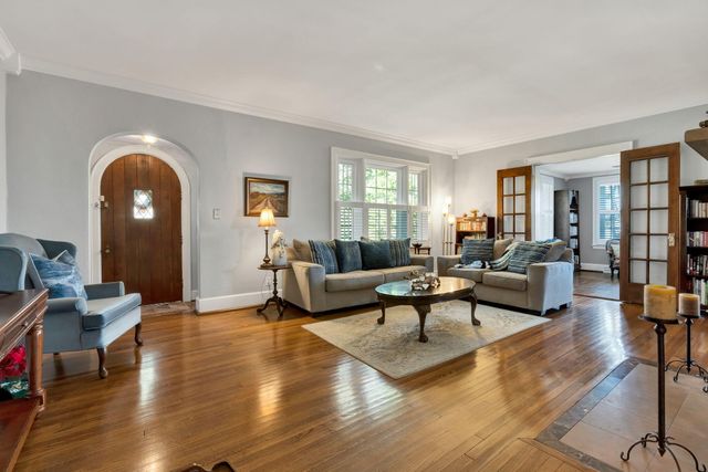 1200 S Crest Road, Rossville, GA 30741