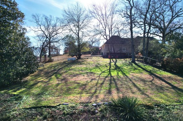 1200 S Crest Road, Rossville, GA 30741