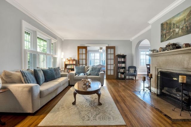 1200 S Crest Road, Rossville, GA 30741