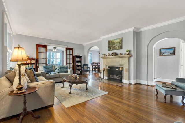 1200 S Crest Road, Rossville, GA 30741