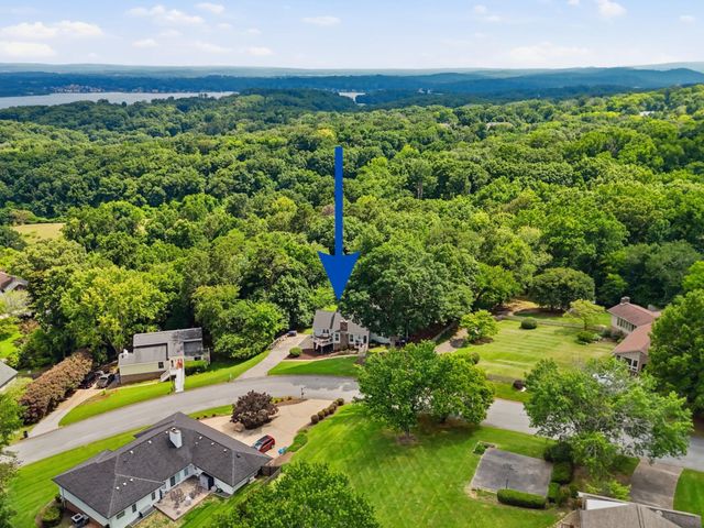 1706 Colonial Way Circle, Hixson, TN 37343