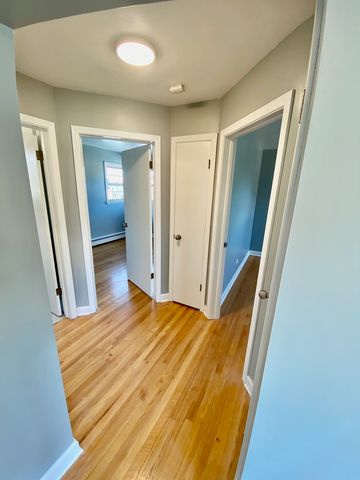 2259 S 17th Avenue 2F, North Riverside, IL 60546